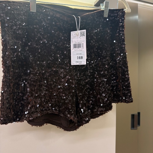 Ming - Picture 5 of 5